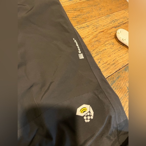 🖤 Mountain Hardwear Conduit Ski Pants – Size 12🖤 - Picture 8 of 10